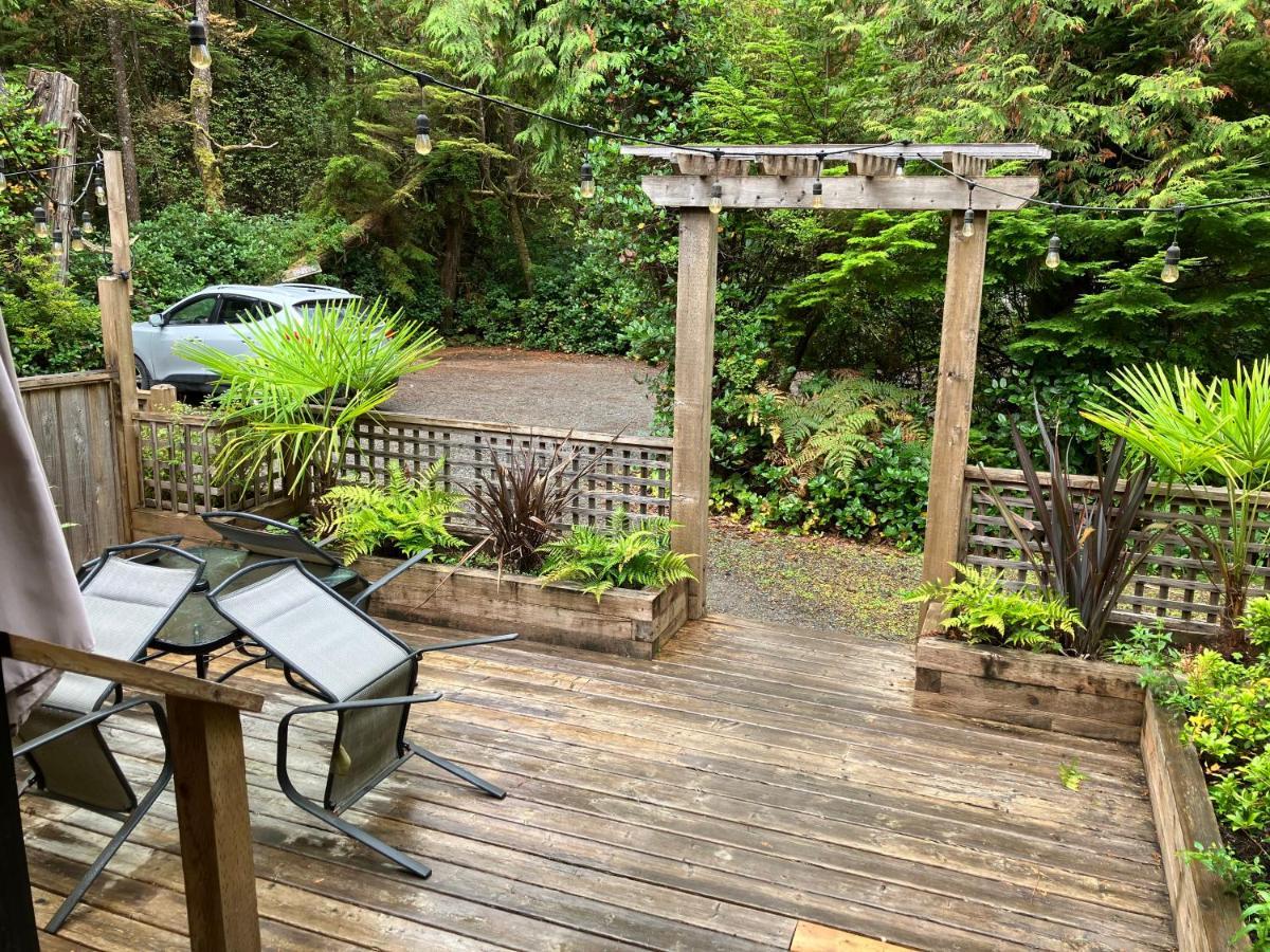 Sienna'S Tree House Tofino Exterior foto